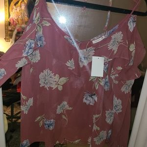 Floral cut up in shoulders blouse